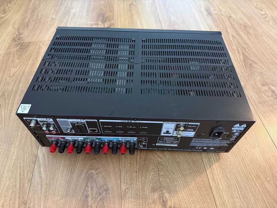 Amplituner Denon Avr-x1000 + pilot