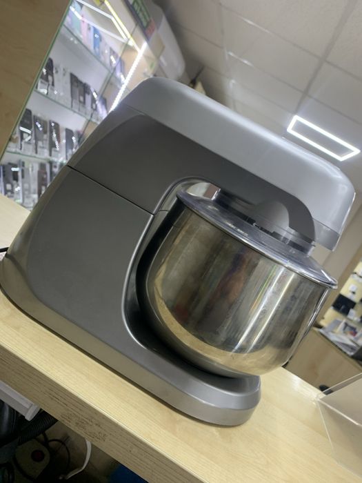Міксер Clatronic KM 3709, в гарному стані!