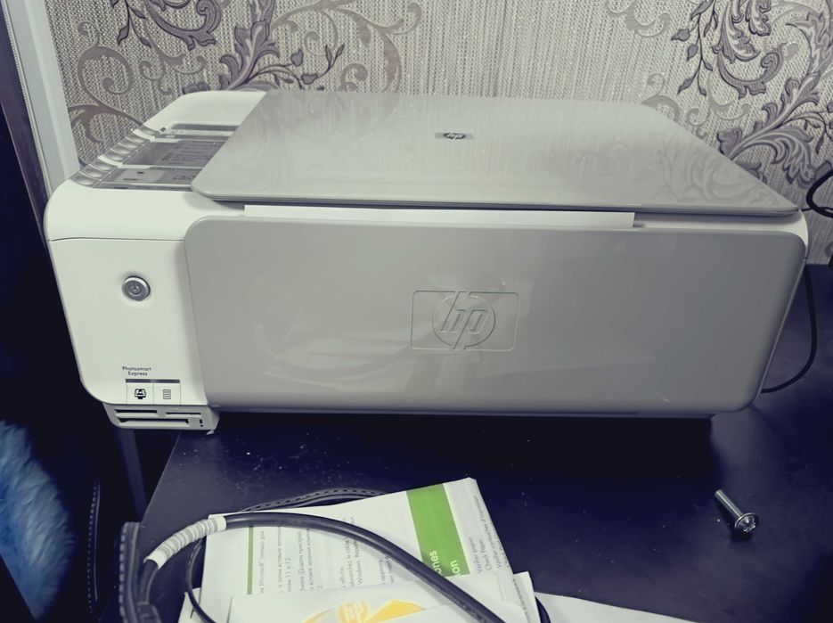 МФУ HP Photosmart C3183т(принтер, сканер)