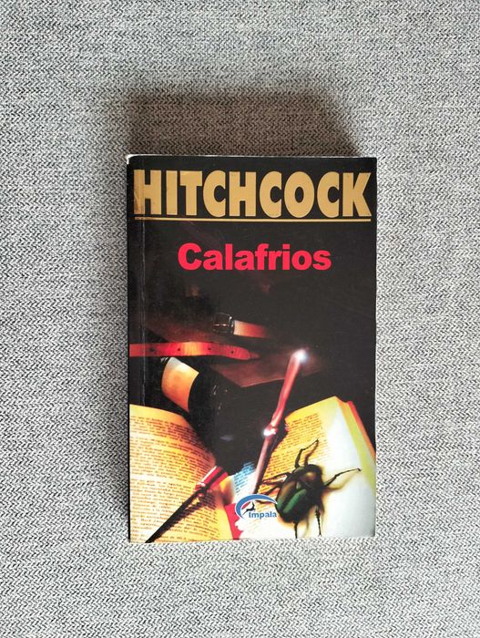 Livro "Calafrios" de Alfred Hitchcock