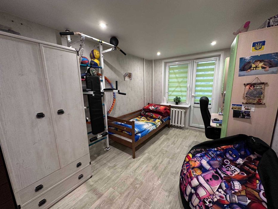 3 кімнатна квартира в Центрі з дизайнерським ремонтом[]