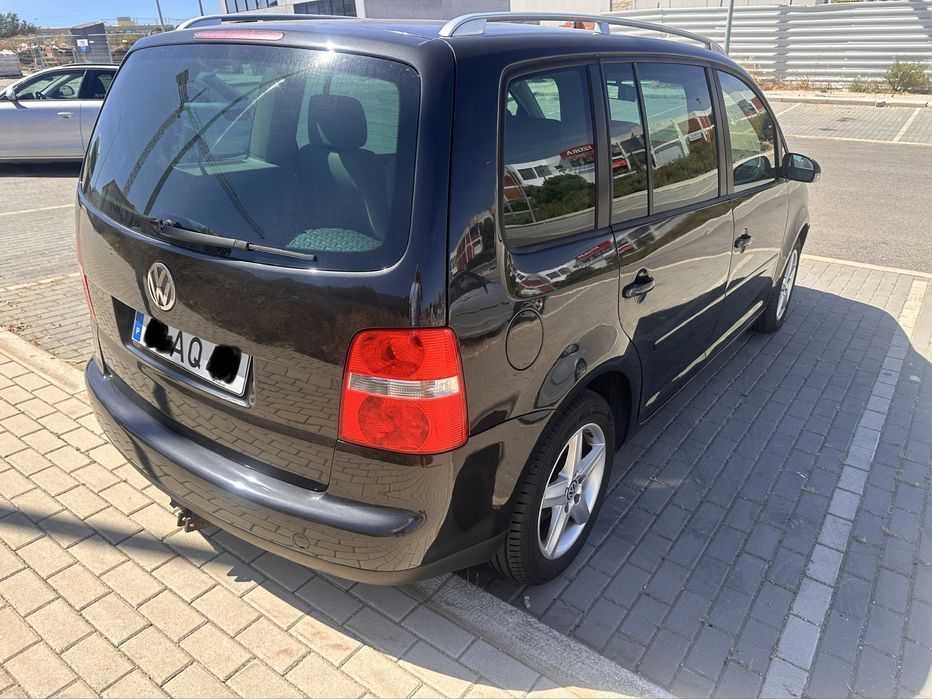VW Touran 2.0 TDI Automática 7 Lugares – Para Reparar