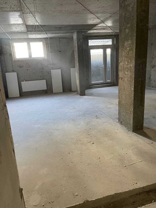 Коммерческое помещение 96 м² с широким спектром для бизнеса Бочарова/Атриум
