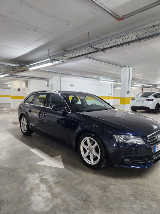 A4 Avant Sport motor 2.0 170cv nacional impecável de tudo com o livro de revisões Aceito retoma