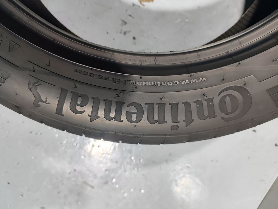 2 pneus semi novos 235-50R19 Continental - Oferta da entrega