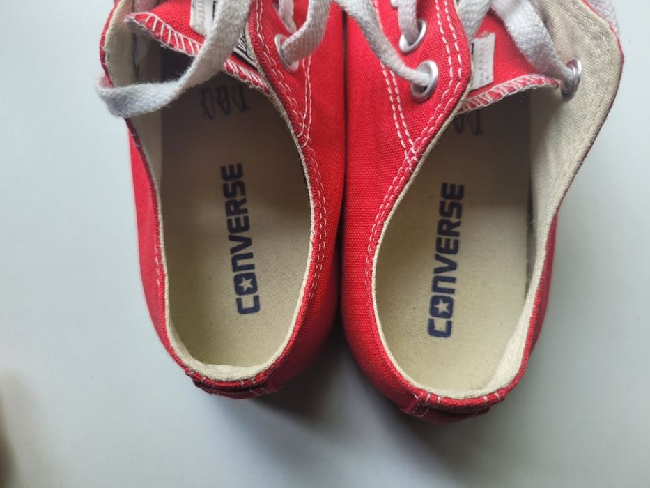Czerwone Converse r. 38