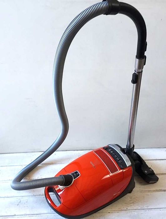 Odkurzacz Miele model  S8  moc 2200W gwarancja