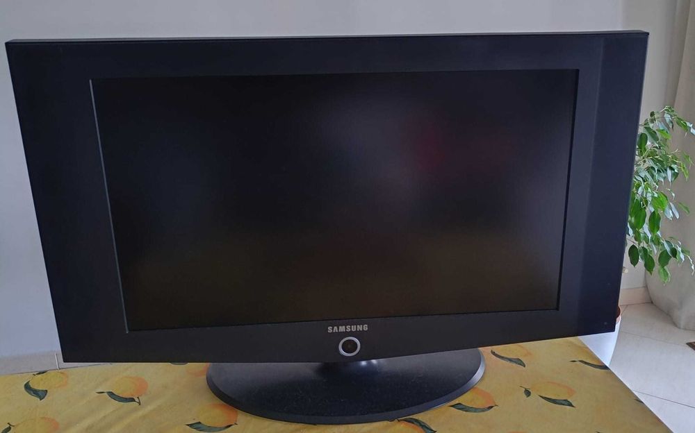 Televisão SAMSUNG LE32T51BX