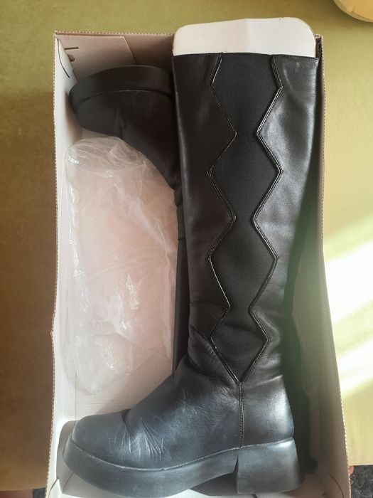 Продам шкіряні сапоги