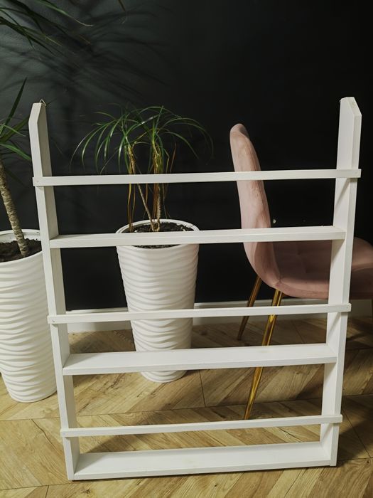 Oddam za darmo półkę na książki