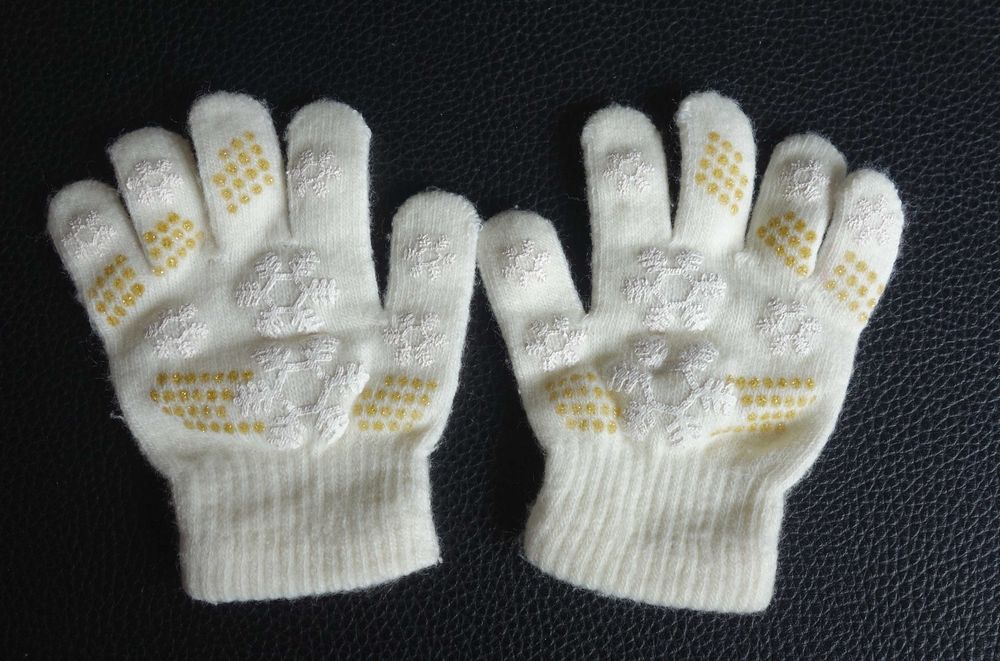 Conjunto gorro e luvas inverno menina 5-8 anos Novo