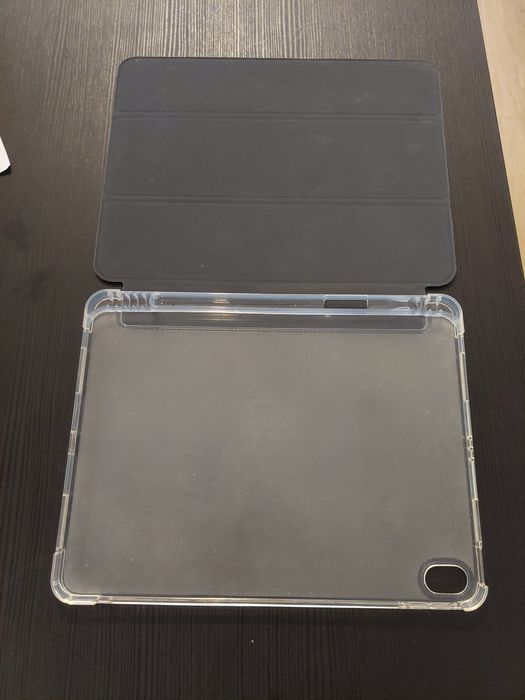 Apple iPad Air 5 256GB nowoczesny Procesor M1 stan Idealny A2588