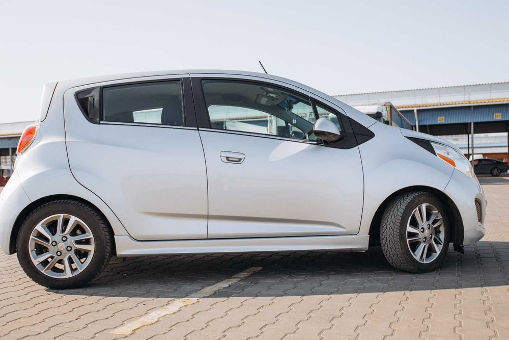 Шевролет Спарк EV