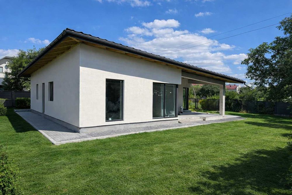 продаємо приватний будинок|село Зимна Вода|70% ремонту