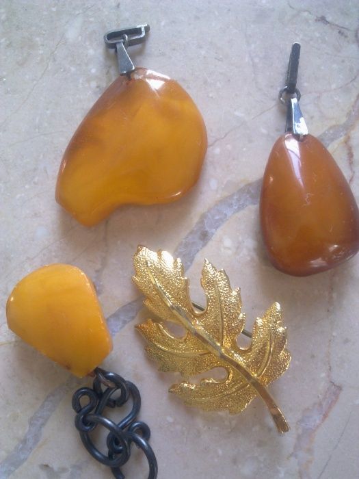 Янтарь прибалтийский королевский  бурштын