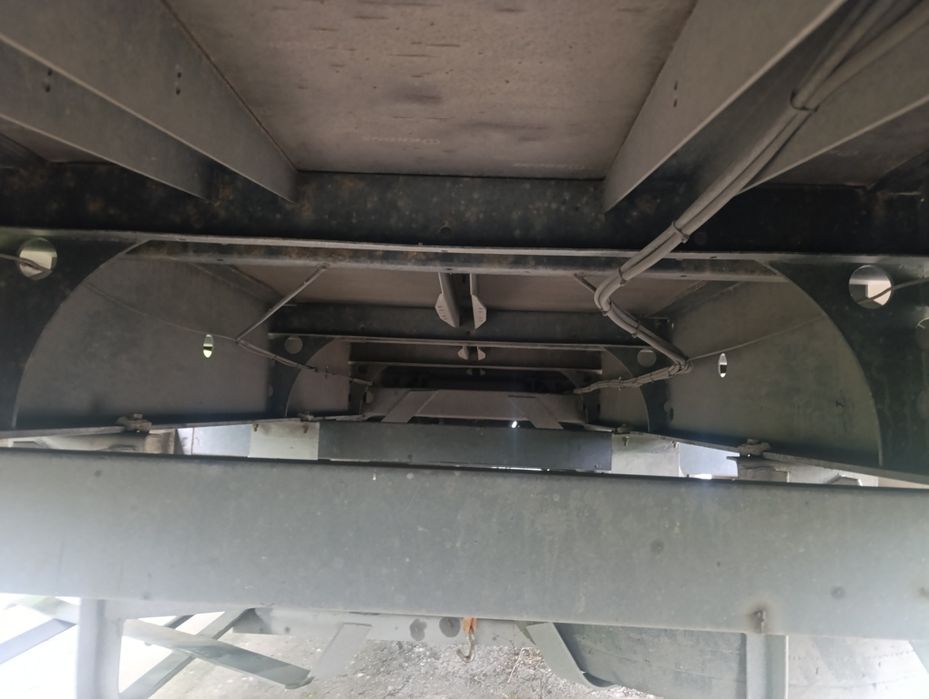 Напівпричіп штора Krone sd 27 2008