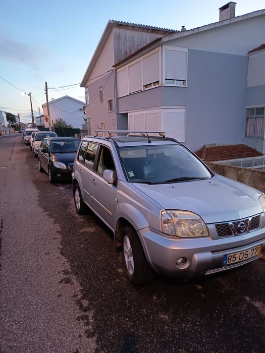 Vende-se Nissan  X trail