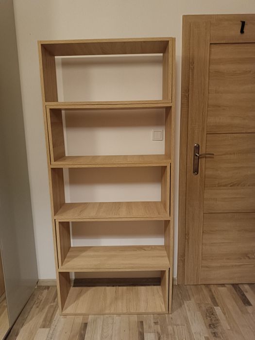 Regał / półka na książki