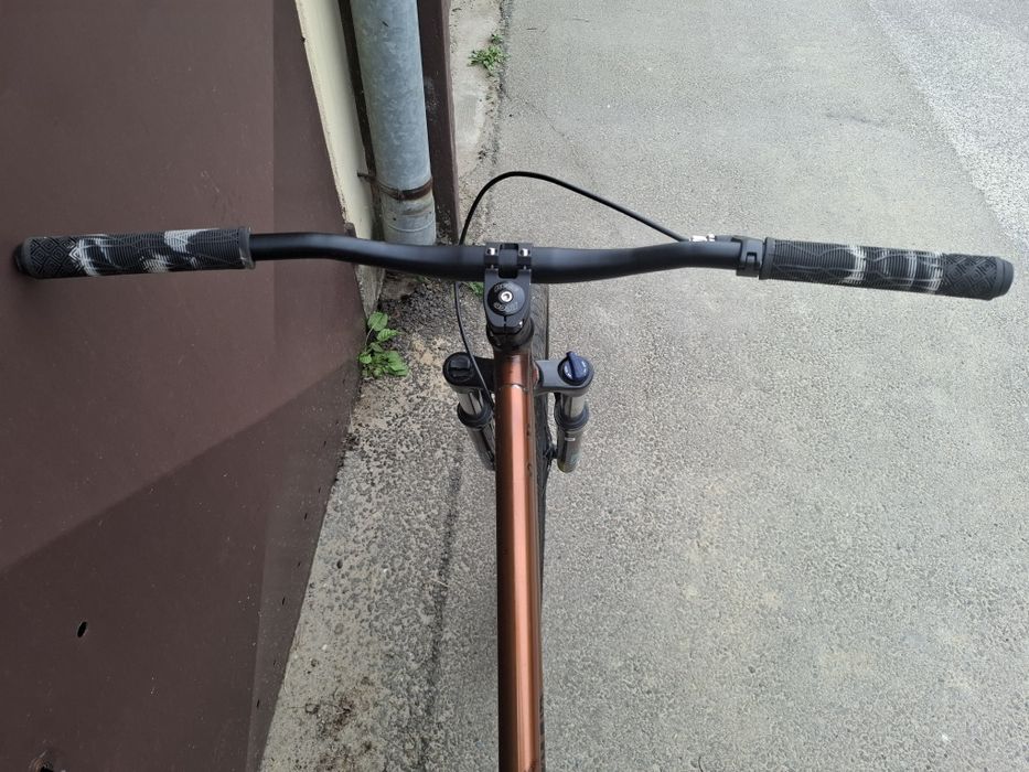 Rower dirt Radio Bikes Ceptor koła 26 dirt stunt hard