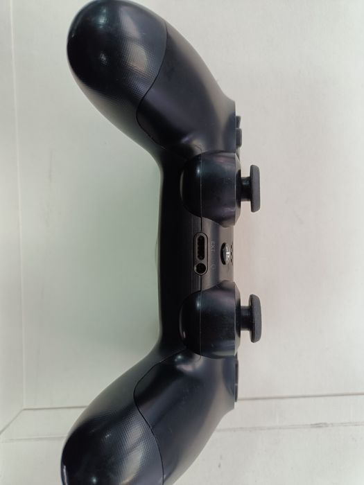 Джойстик на Sony Play Station 4