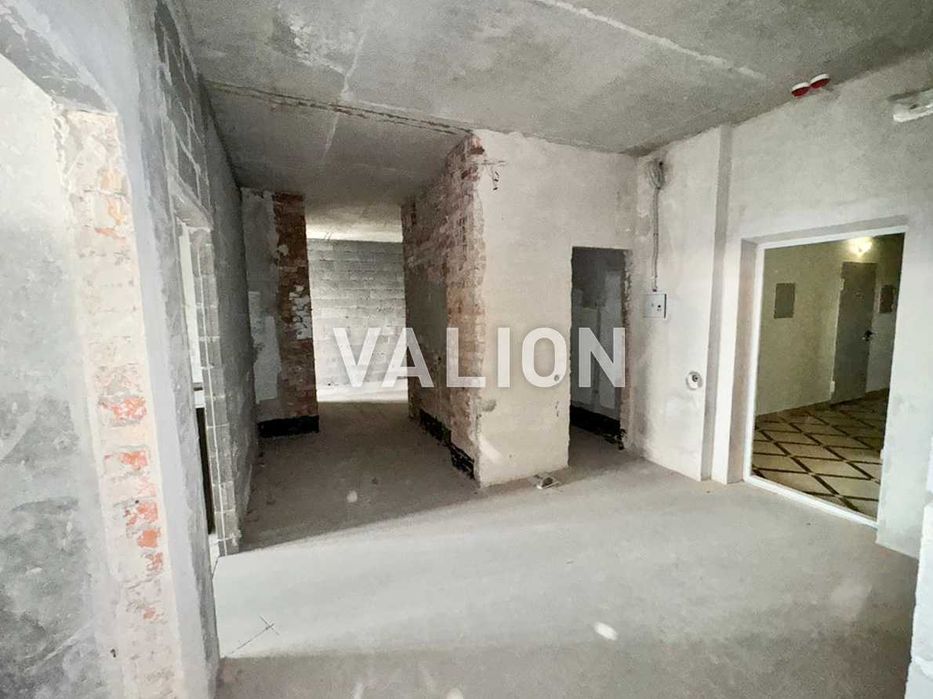 Продам 3 кімнатну квартиру. 121м2   ЖК Смарагдовий. Шаповала 2