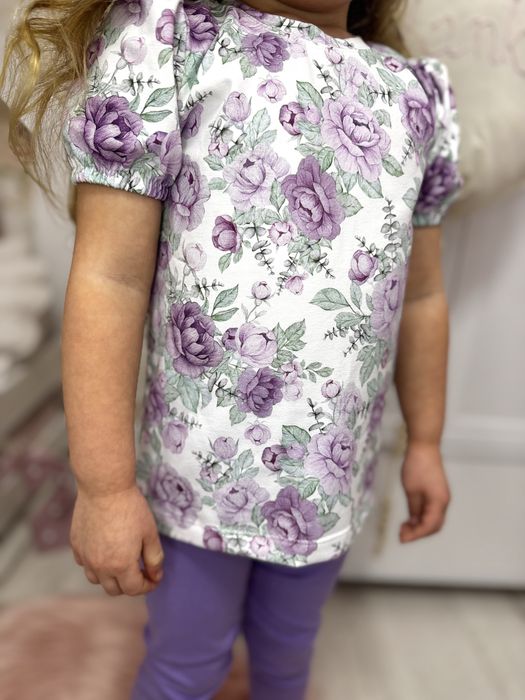 Nowa kolekcja Haydi! Body/bluzka w liliowe kwiaty z bufkami 80 cm