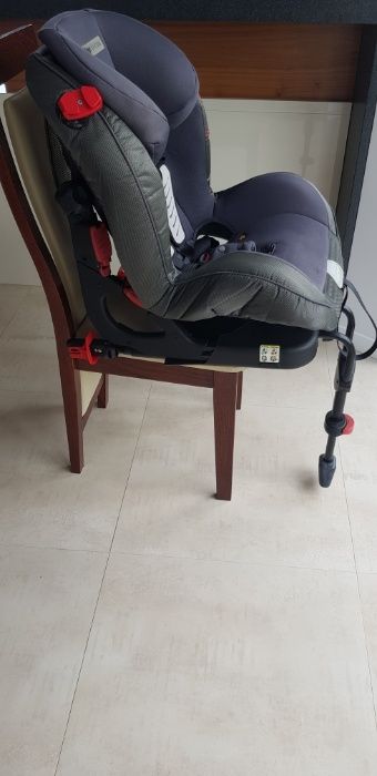 Fotelik samochodowy Casualplay Beat Fix X-Trem 9-25 kg