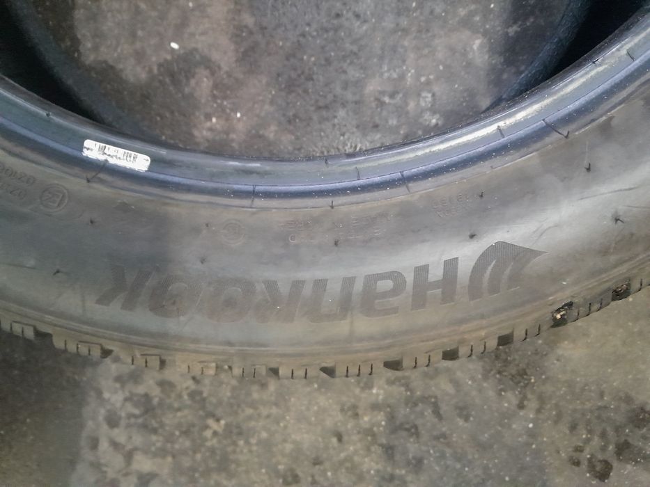 275/45R20 opony zimowe Hankook Winter i'cept Evo3