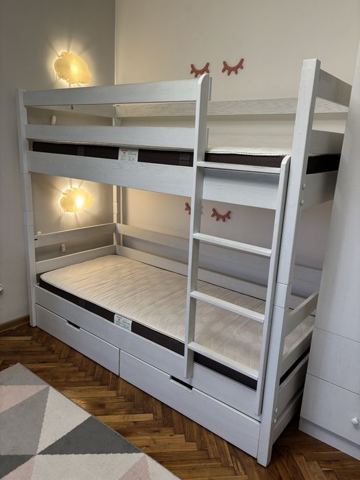 Ліжко дитяче двоярусне-двоповерхове масив дуба