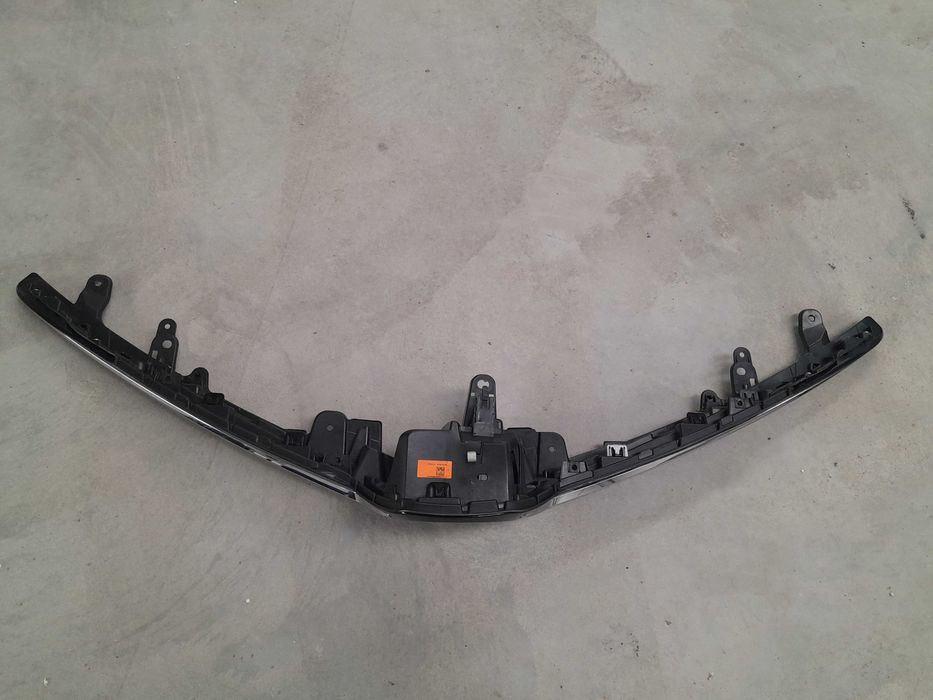 Toyota Corolla E21 2024 Atrapa Grill Pod Radar