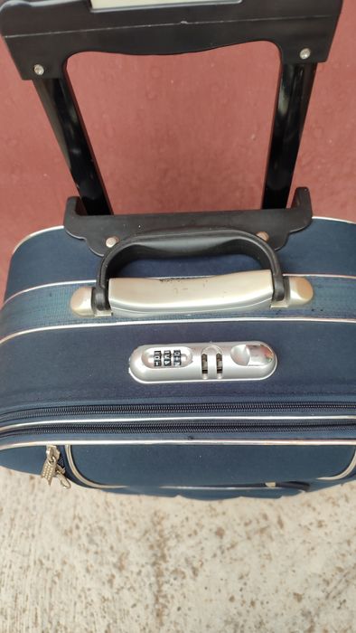 Валіза ( чемодан).