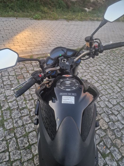 Honda CB 1000R Preto integral - como nova