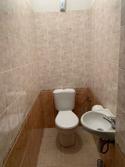 Продажа Житлового будинка  327 кв.м в м. Чернівцях + Київ