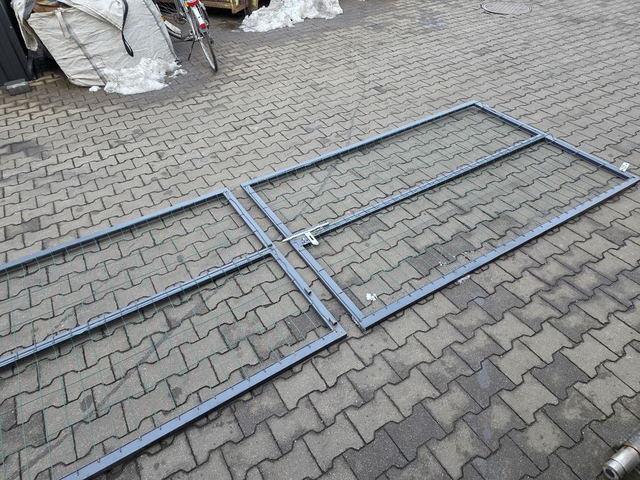 Brama wjazdowa siatkowa z profilu 4,6 m, 2 x przęsło 2,3 m x 1,5 m, za