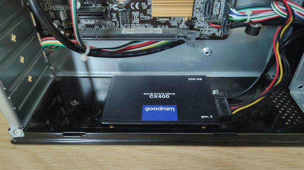 Продаю системний блок Artline B29v12