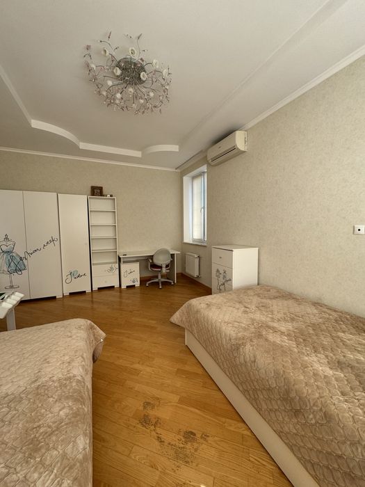 Дом в районе 12 ст.Б.фонтана / Костанди