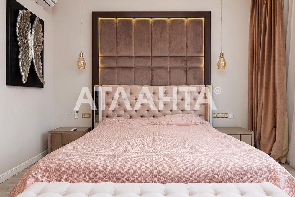 Продаж елегантної дворівневої квартири у Львові, пр.Чорновола