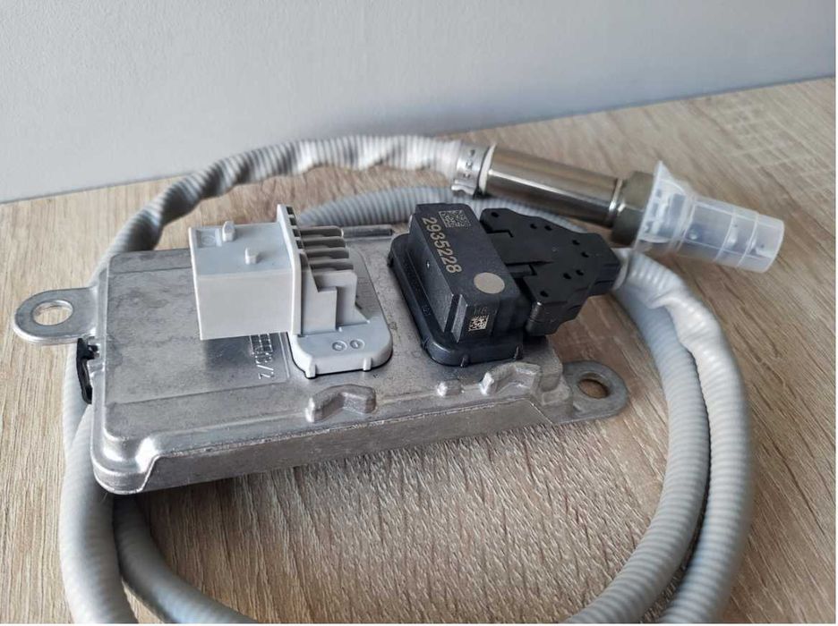 Новий Оригінальний Датчик NOx Scania 2935229 / 2935228 Euro 6