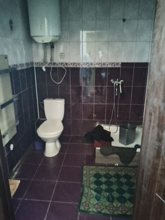 Пів будинку під бізнес не дорого