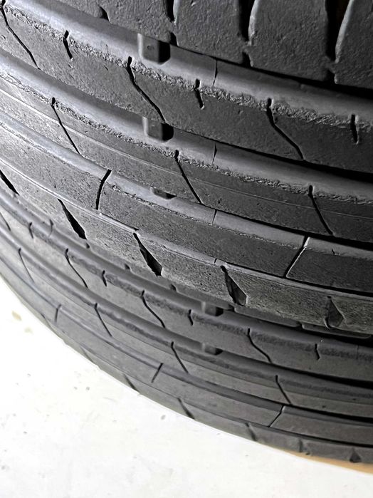Pneus Continental Sport Contact 7 - 245/45/19 - Excelentes