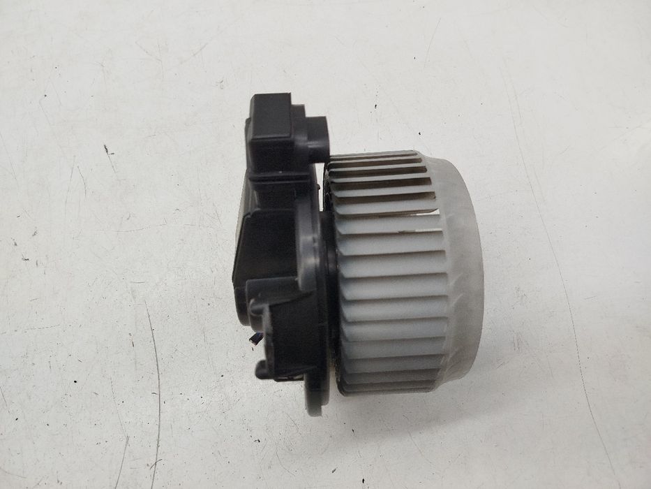 Motor de Sofagem - TOYOTA Yaris (_P13_) | 10 -