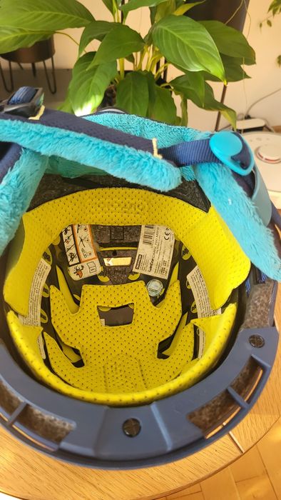 Kask narciarski dla dziecka  53-56cm