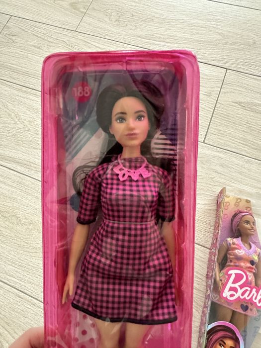 Ляльки Barbie нові
