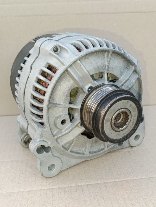 Генератор Пассат Passat B5 Audi Ауді А4 1.9 TDi 0123515003