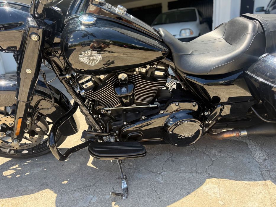 Harley-Davidson Road King 2024