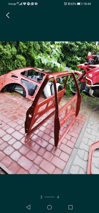 Fiat 126p szkielet drzwi lewych i prawych oryginalne części blacharski
