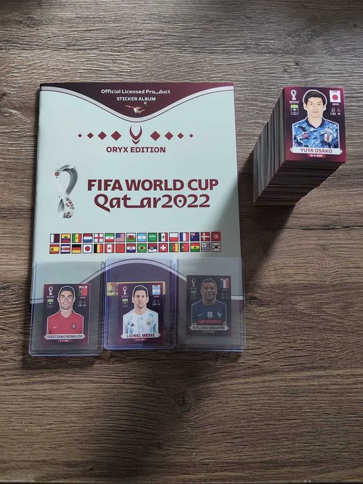 Coleção de cromos por colar do Mundial 2022 Oryx