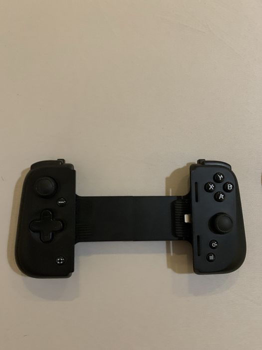 Razer Kishi V2 (para iPhone) em excelente estado