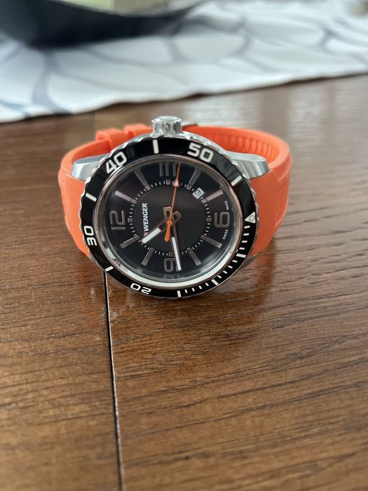 Zegarek WENGER model 01.0851.114