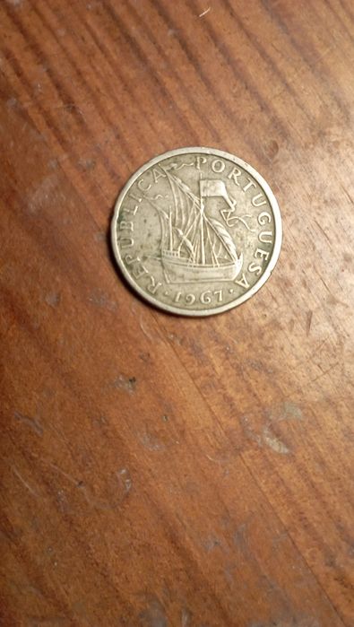 Moedas 5 Escudos Portugal anos 1967 a 1985